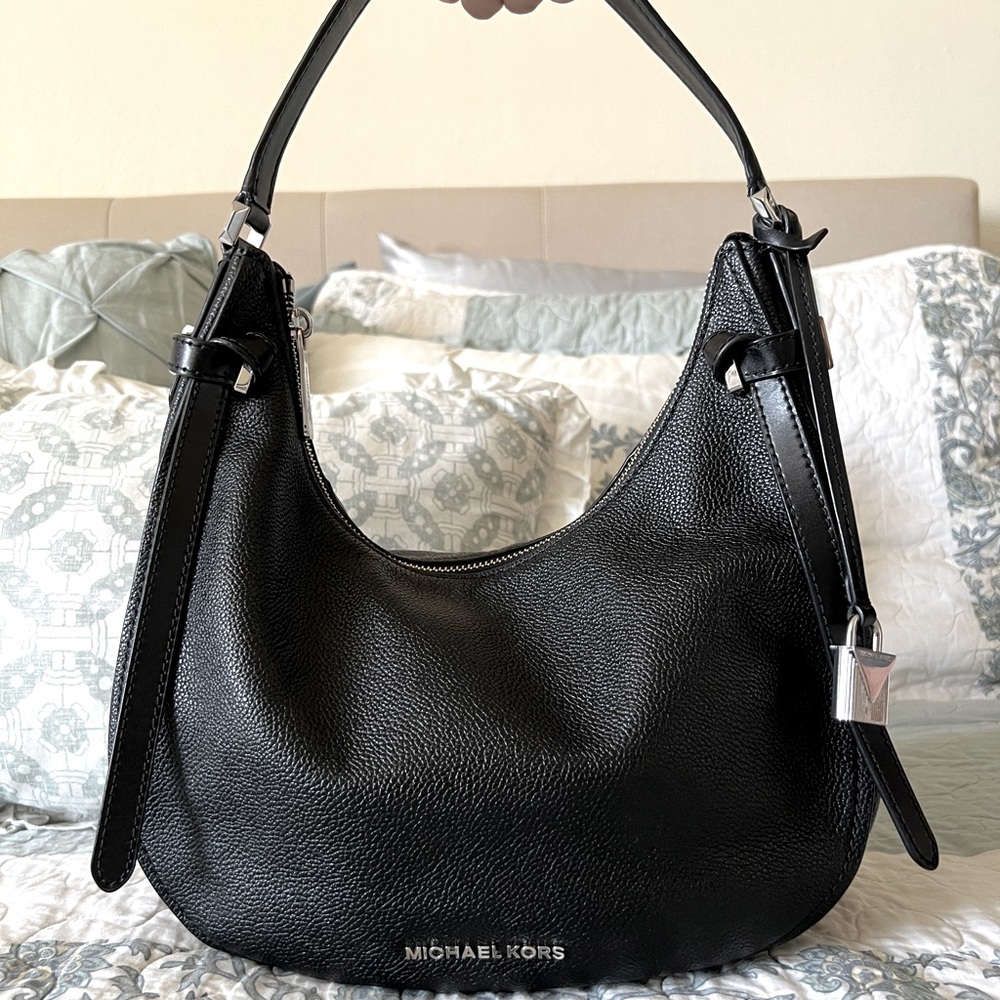 Michael Kors Black Leather Hobo/Shoulder Bag
